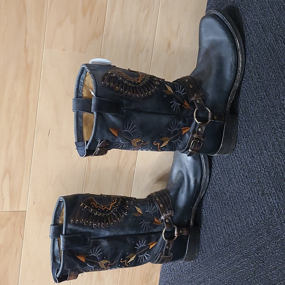 Corral black cowboy boots - Size 11.5 D
